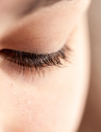 Crema para el contorno de ojos y párpados